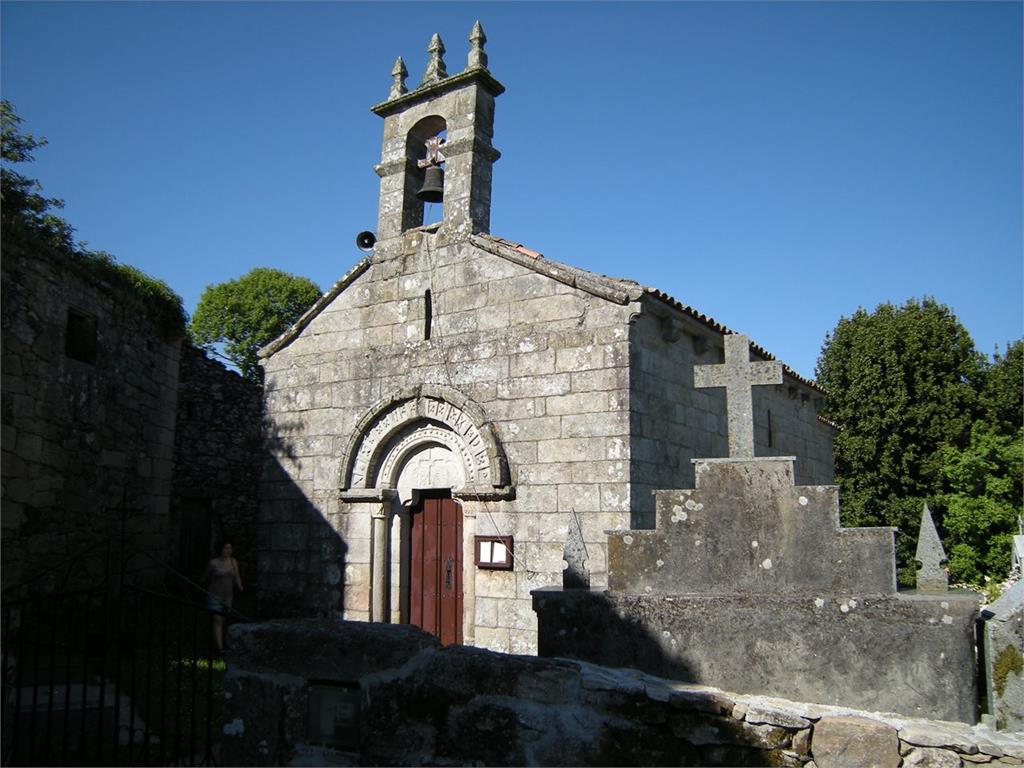 imagen principal Parroquia y Cementerio de Salvador de Vilanuñe