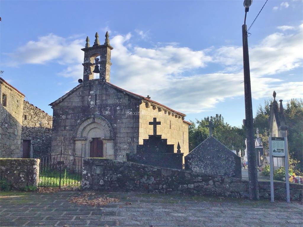 imagen principal Parroquia y Cementerio de Salvador de Vilanuñe