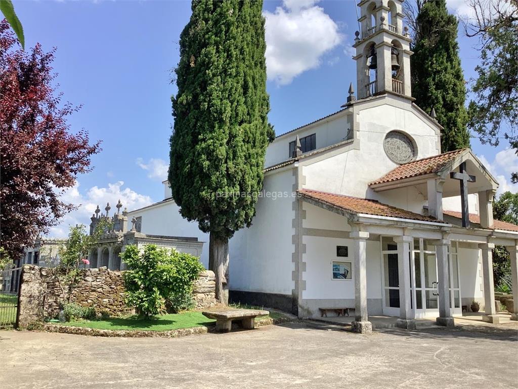 imagen principal Parroquia y Cementerio de San Andrés de Distriz