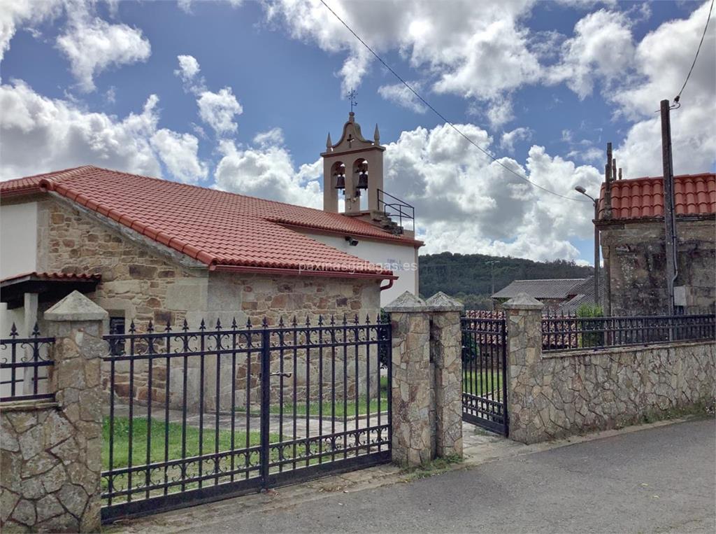 imagen principal Parroquia y Cementerio de San Clemente de Pazos
