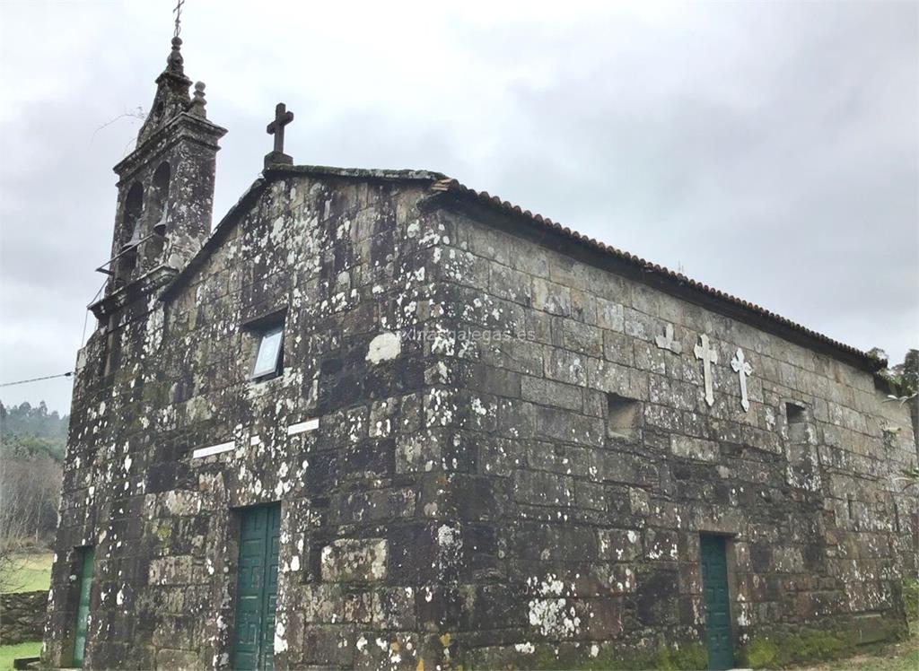 imagen principal Parroquia y Cementerio de San Cristóbal de Portomouro