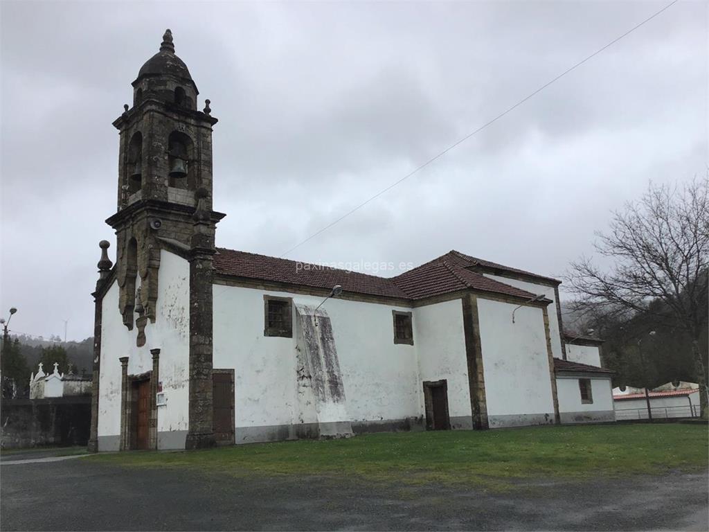 imagen principal Parroquia y Cementerio de San Esteban de Sedes