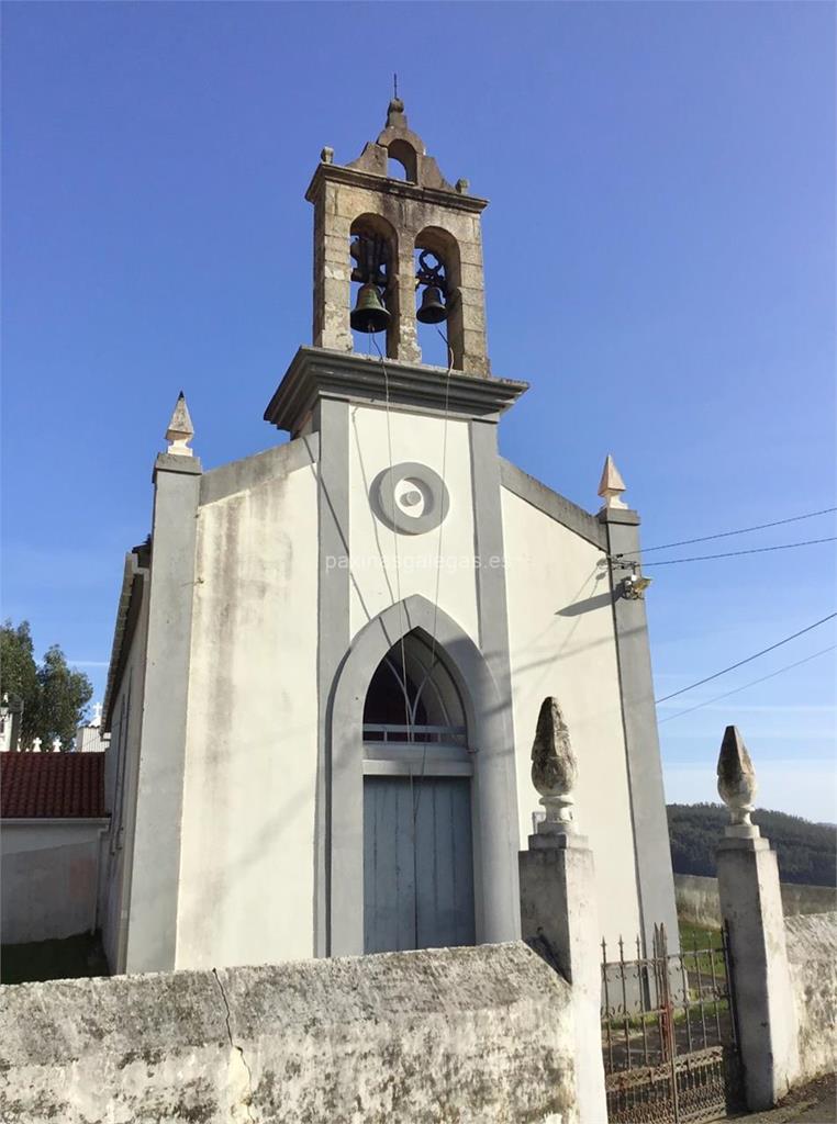 imagen principal Parroquia y Cementerio de San Estevo de Sismundi