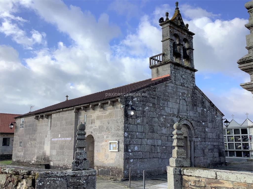 imagen principal Parroquia y Cementerio de San Fiz de Anllóns