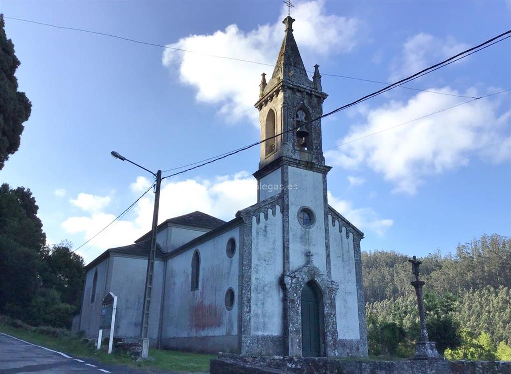 imagen principal Parroquia y Cementerio de San Fiz de Esteiro