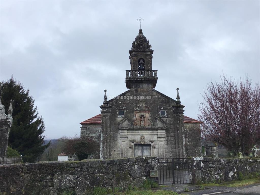 imagen principal Parroquia y Cementerio de San Fiz de Lougares