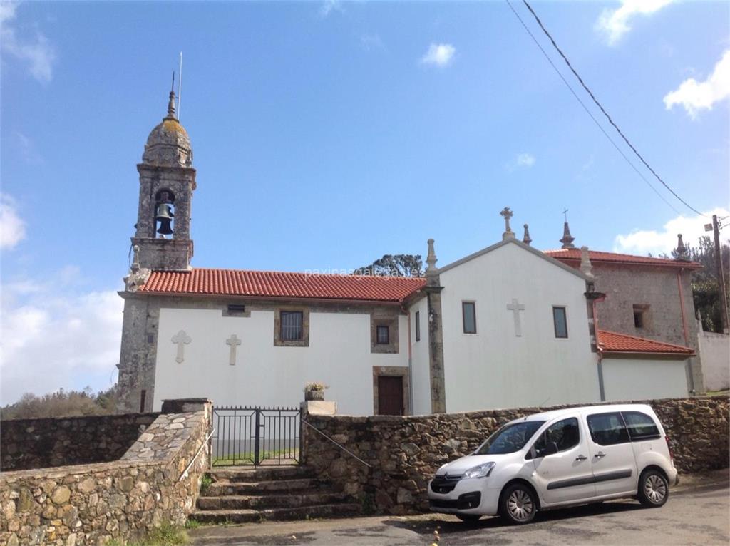 imagen principal Parroquia y Cementerio de San Ginés de Entrecruces