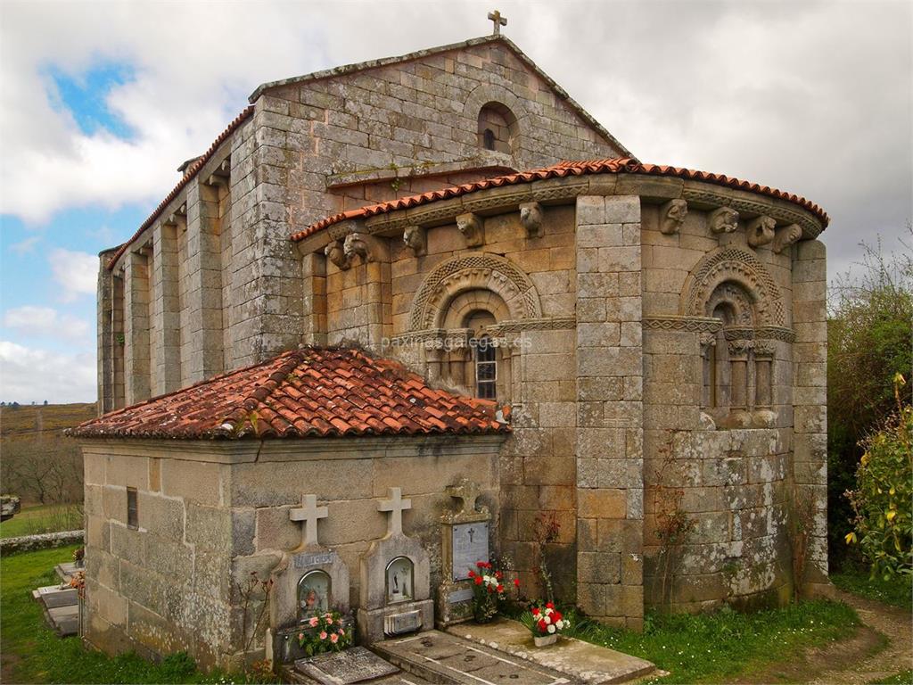 imagen principal Parroquia y Cementerio de San Julián de Astureses