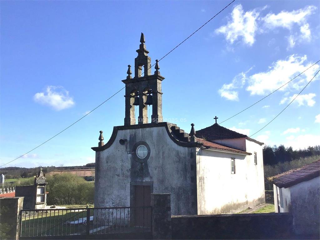 imagen principal Parroquia y Cementerio de San Julián de Céltigos