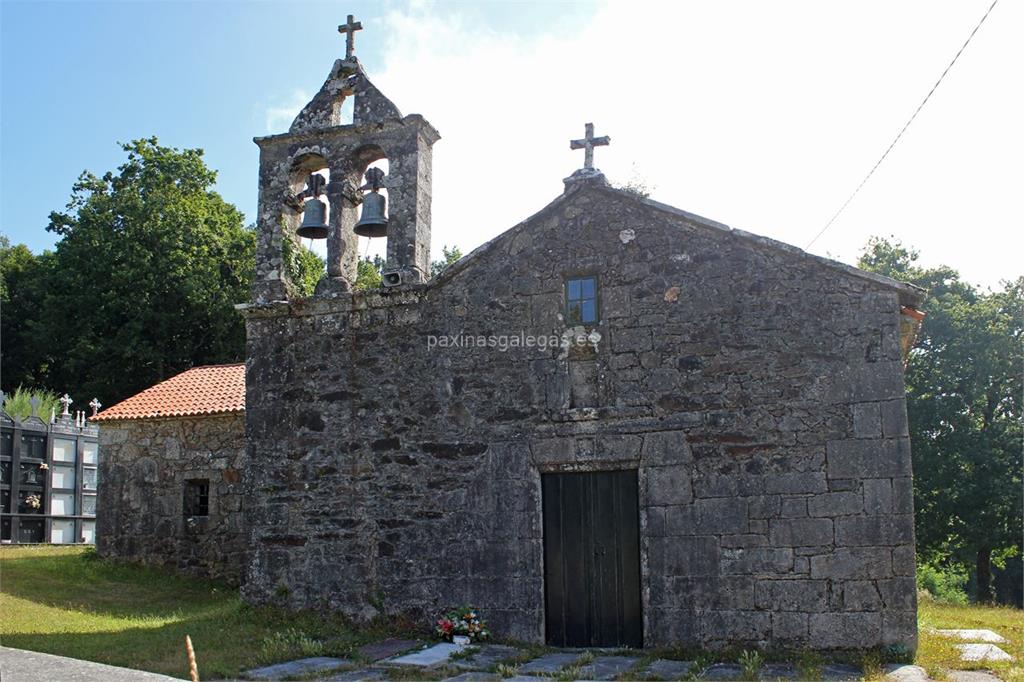 imagen principal Parroquia y Cementerio de San Lorenzo de Carelle