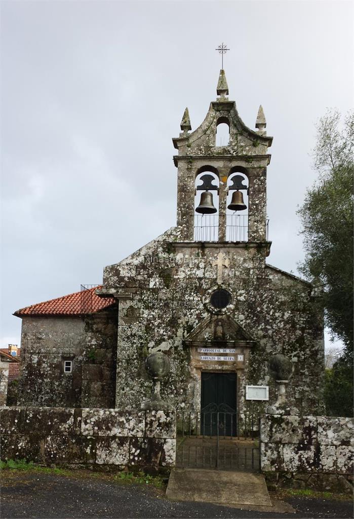 imagen principal Parroquia y Cementerio de San Lourenzo de Seira