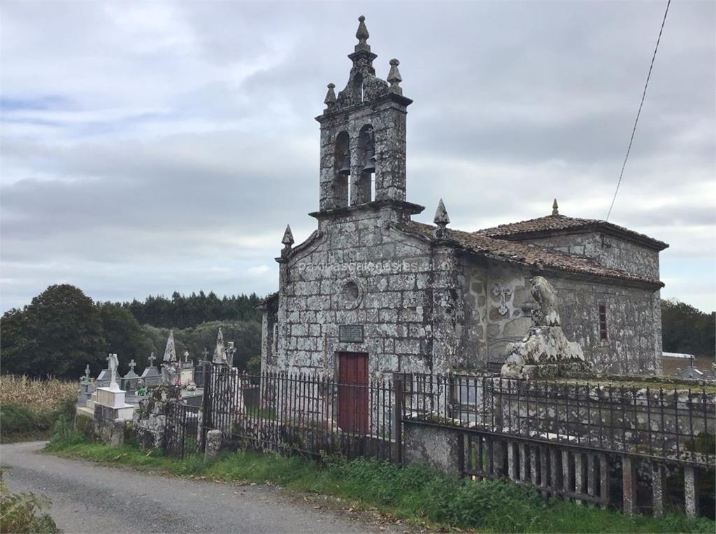 imagen principal Parroquia y Cementerio de San Mamede de Agüela