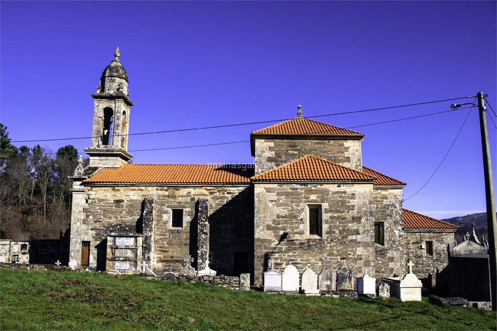 imagen principal Parroquia y Cementerio de San Mamede de Xendive