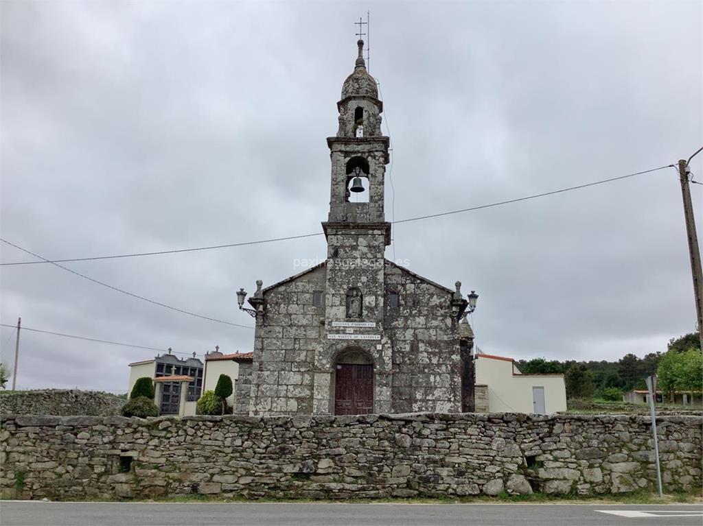 imagen principal Parroquia y Cementerio de San Martiño de Castrelo