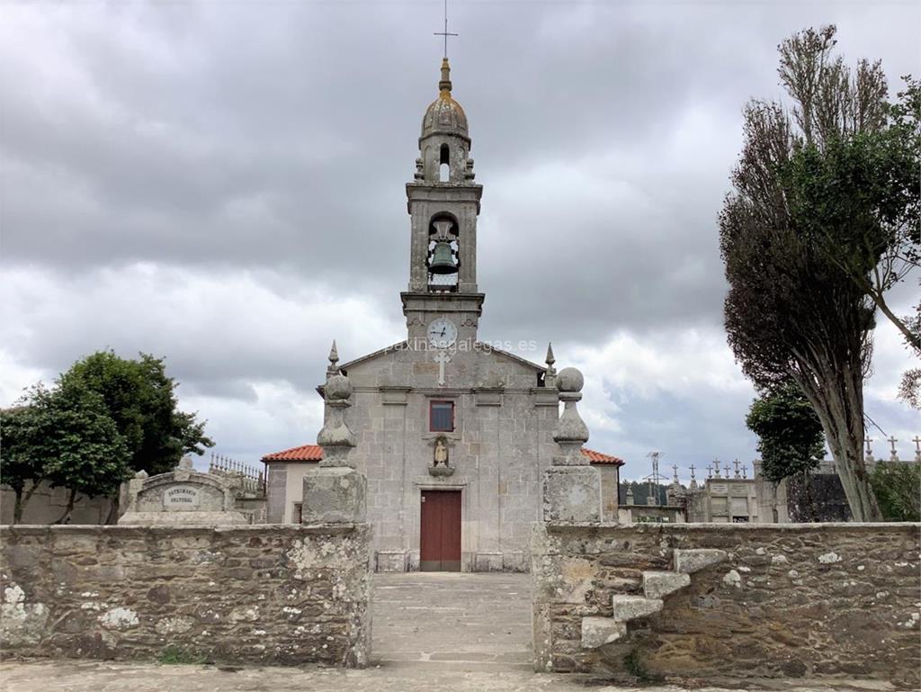 imagen principal Parroquia y Cementerio de San Martiño de Cores