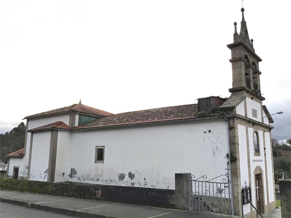 imagen principal Parroquia y Cementerio de San Martiño de Dorneda