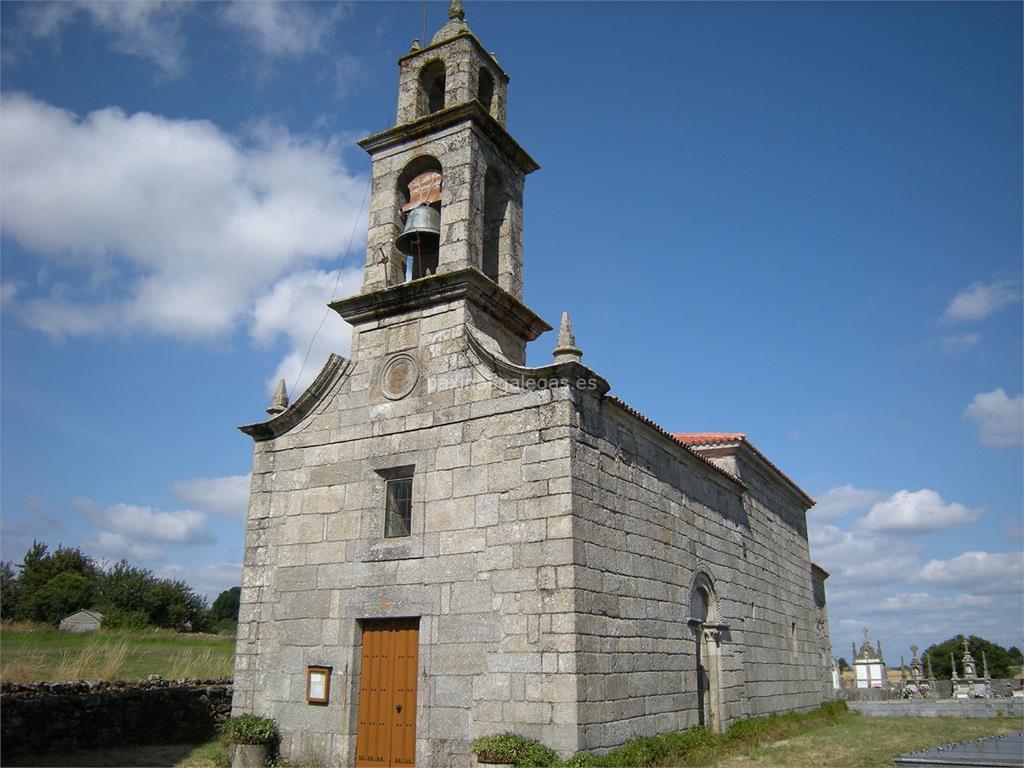 imagen principal Parroquia y Cementerio de San Martiño de Mariz