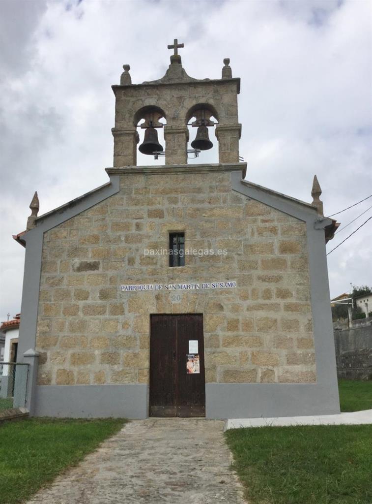 imagen principal Parroquia y Cementerio de San Martiño de Sésamo