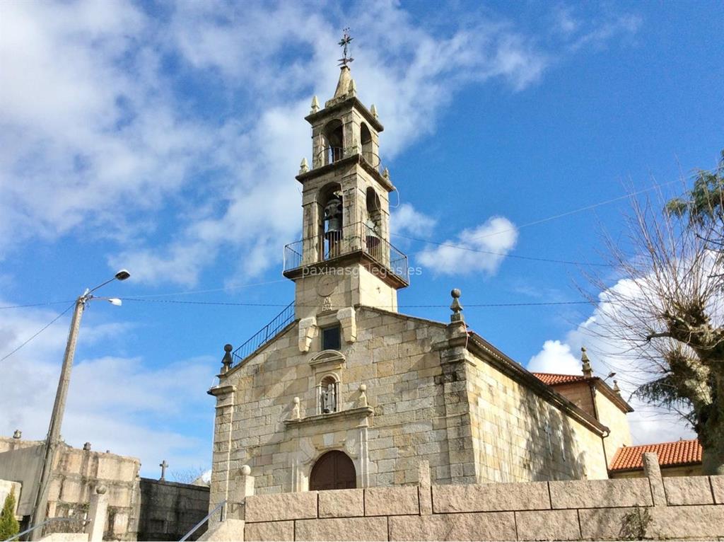 imagen principal Parroquia y Cementerio  de San Martiño de Tameiga