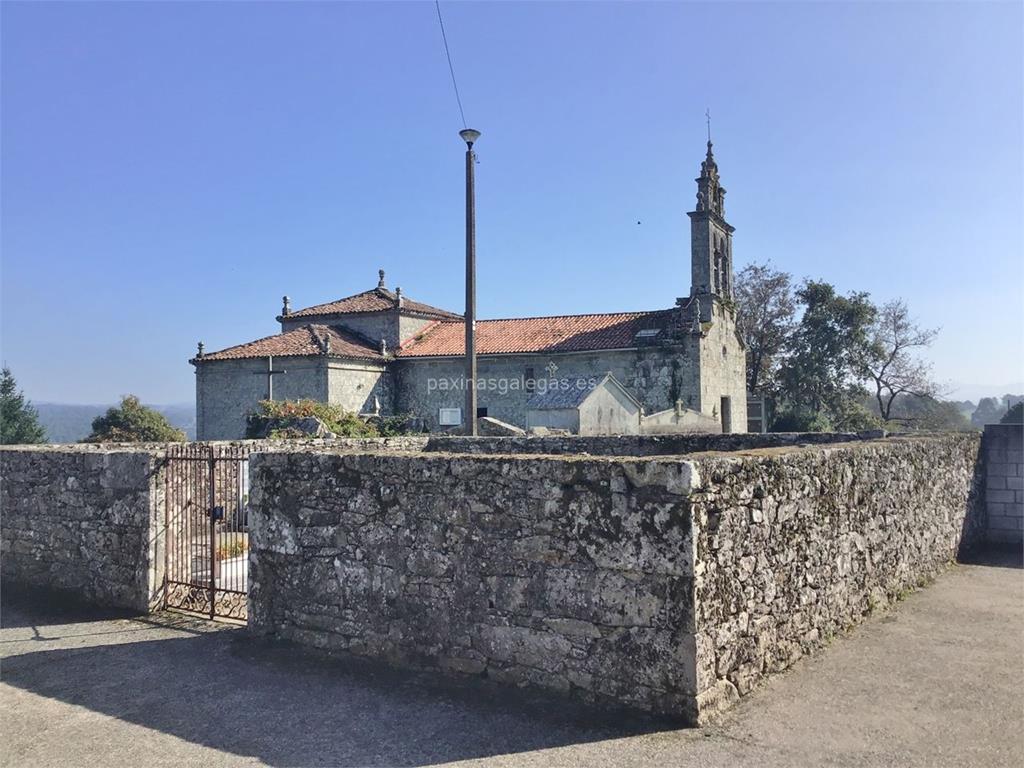 imagen principal Parroquia y Cementerio de San Martiño de Vilar