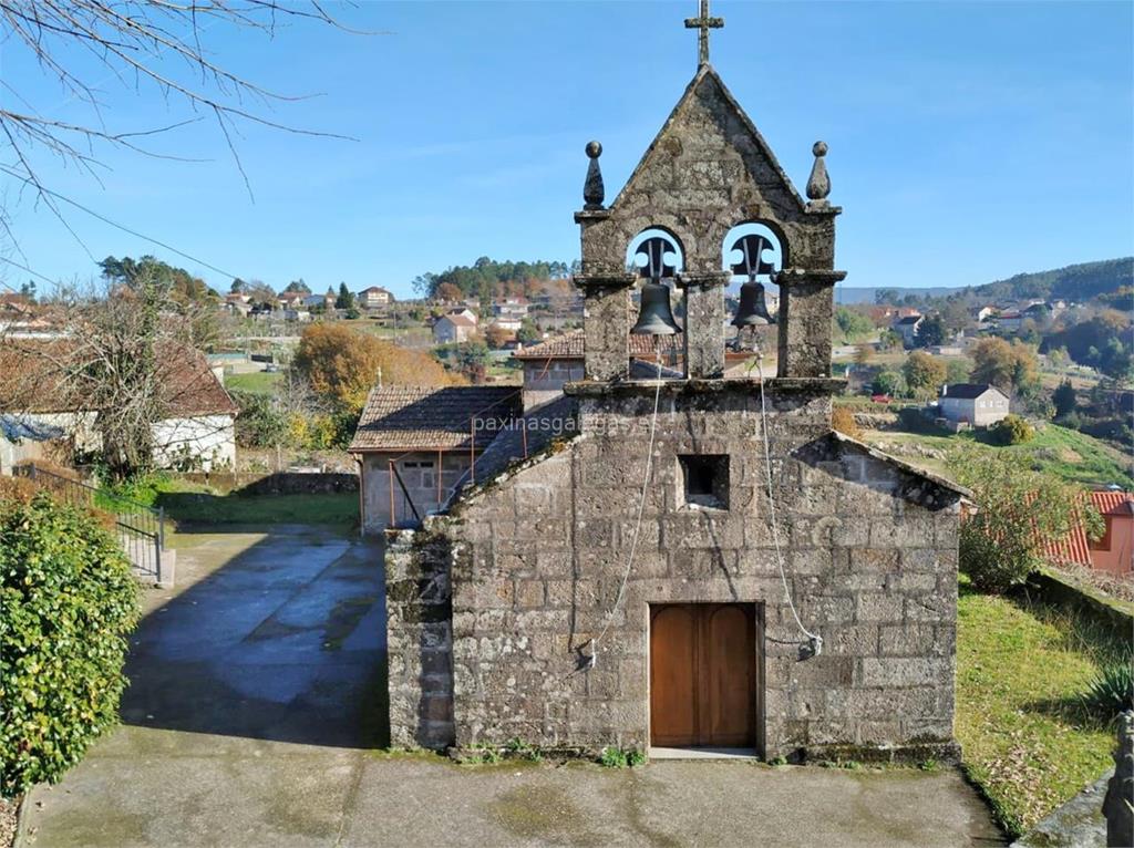 imagen principal Parroquia y Cementerio de San Martiño de Vilasobroso