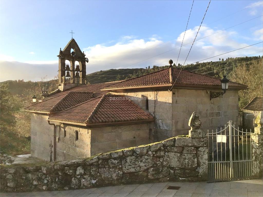 imagen principal Parroquia y Cementerio de San Miguel de Cequeliños