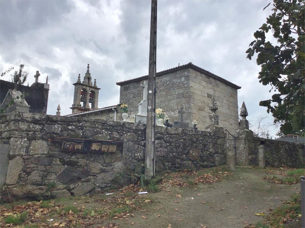 imagen principal Parroquia y Cementerio de San Miguel de Cervela