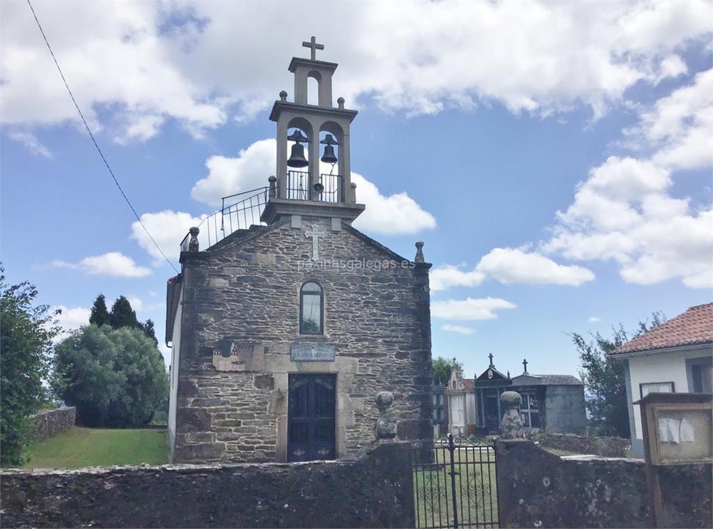 imagen principal Parroquia y Cementerio de San Miguel de Enquerentes