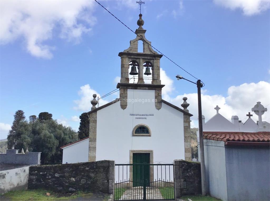 imagen principal Parroquia y Cementerio de San Miguel de Figueroa