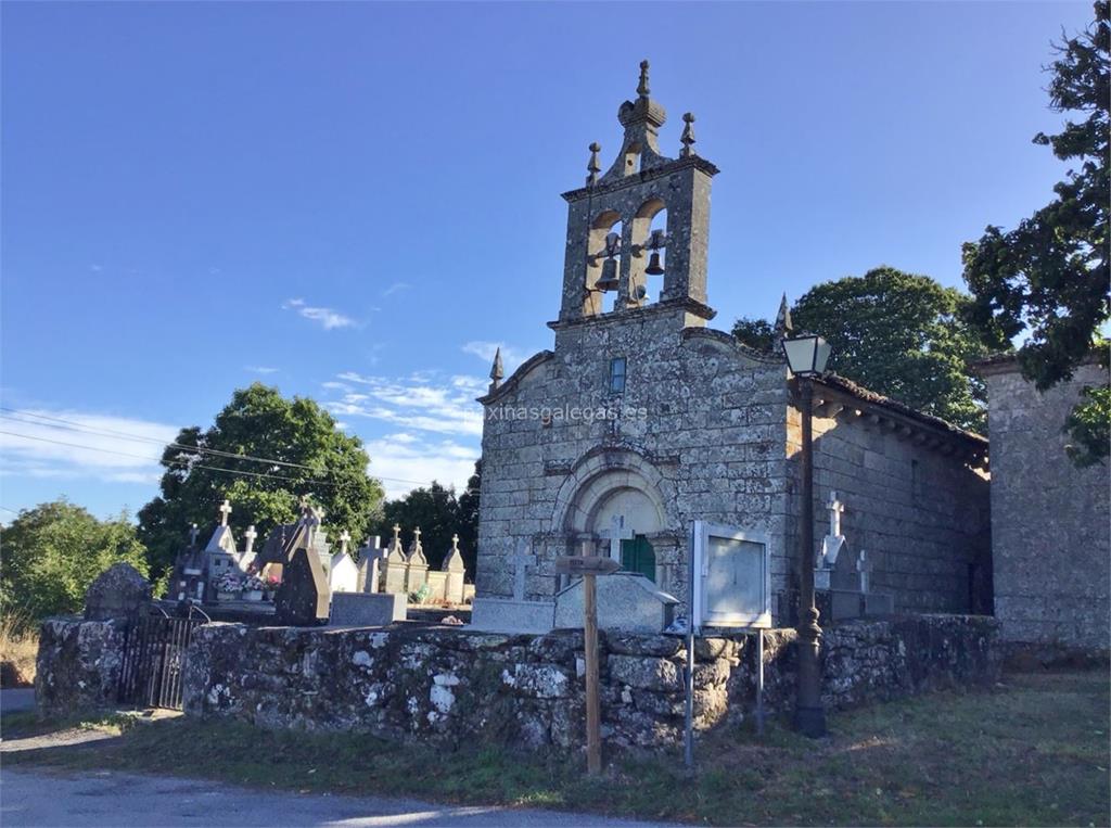 imagen principal Parroquia y Cementerio de San Miguel de Penas