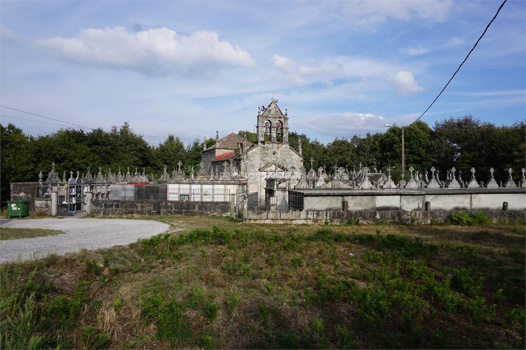 imagen principal Parroquia y Cementerio de San Miguel de Piteira