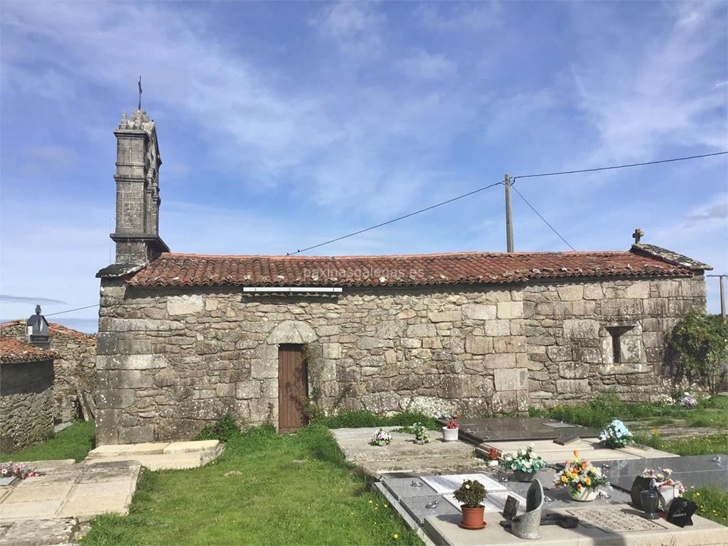 imagen principal Parroquia y Cementerio de San Miguel de Riobó