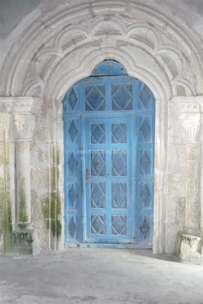 imagen principal Parroquia y Cementerio de San Pantaleón de Cabanas