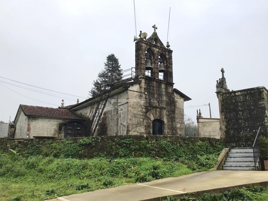 imagen principal Parroquia y Cementerio de San Pedro de Batalláns