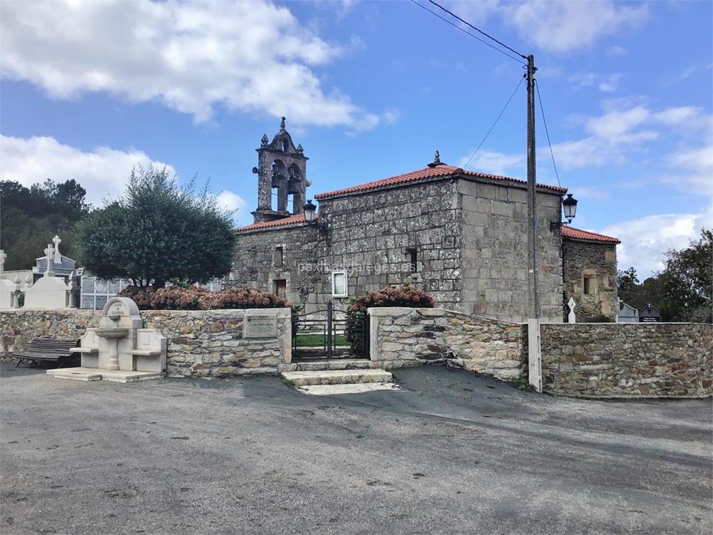 imagen principal Parroquia y Cementerio de San Pedro de Castro de Cabras