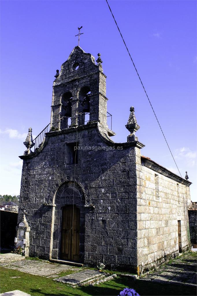 imagen principal Parroquia y Cementerio de San Pedro de Mandrás