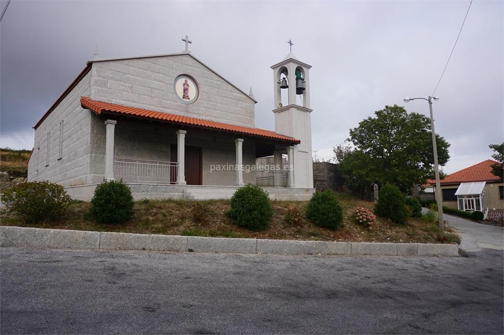 imagen principal Parroquia y Cementerio de San Pedro de O Regueiro