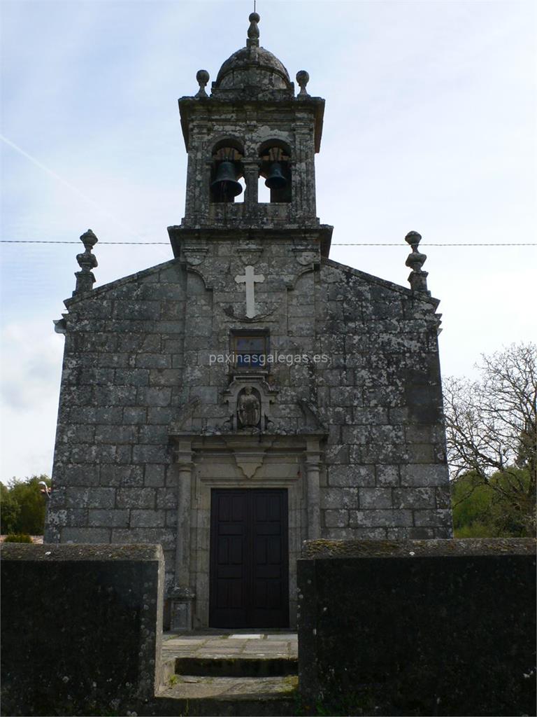 imagen principal Parroquia y Cementerio de San Pedro de Salgueiros