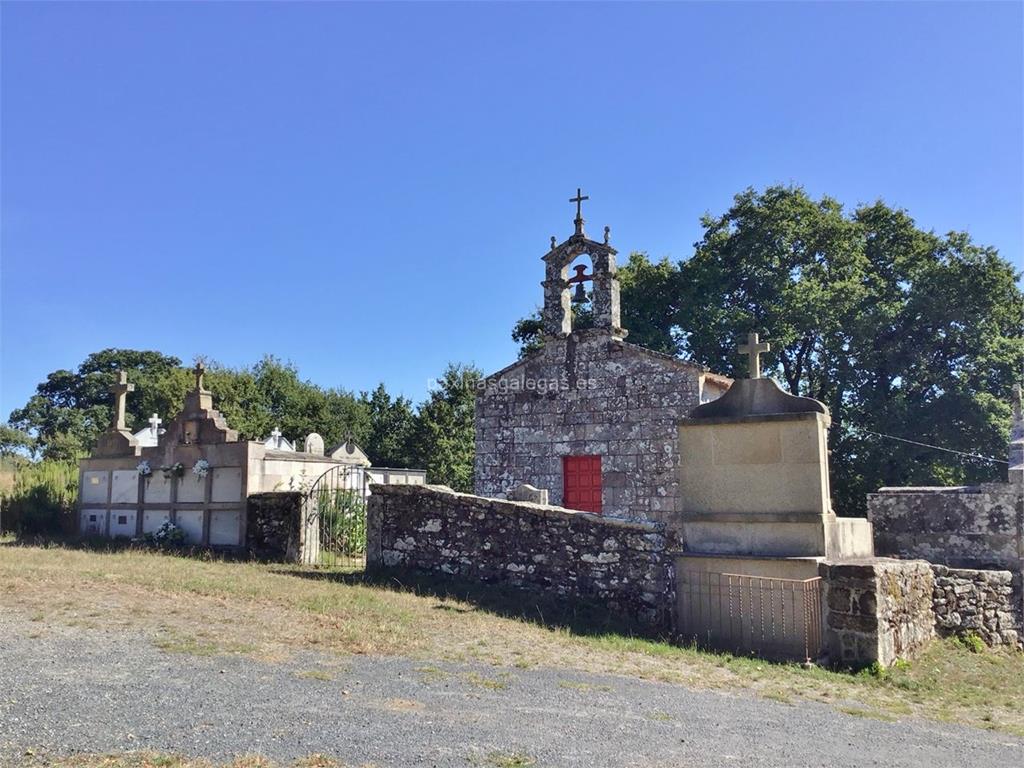 imagen principal Parroquia y Cementerio de San Pedro de Vilanova