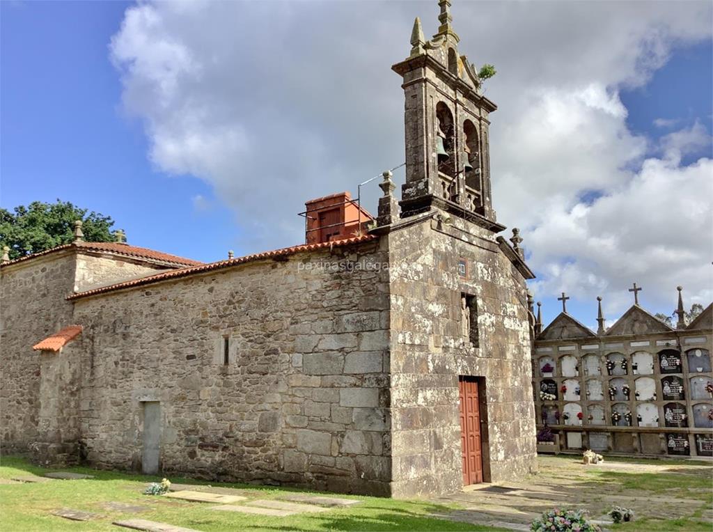 imagen principal Parroquia y Cementerio de San Pedro de Vilar