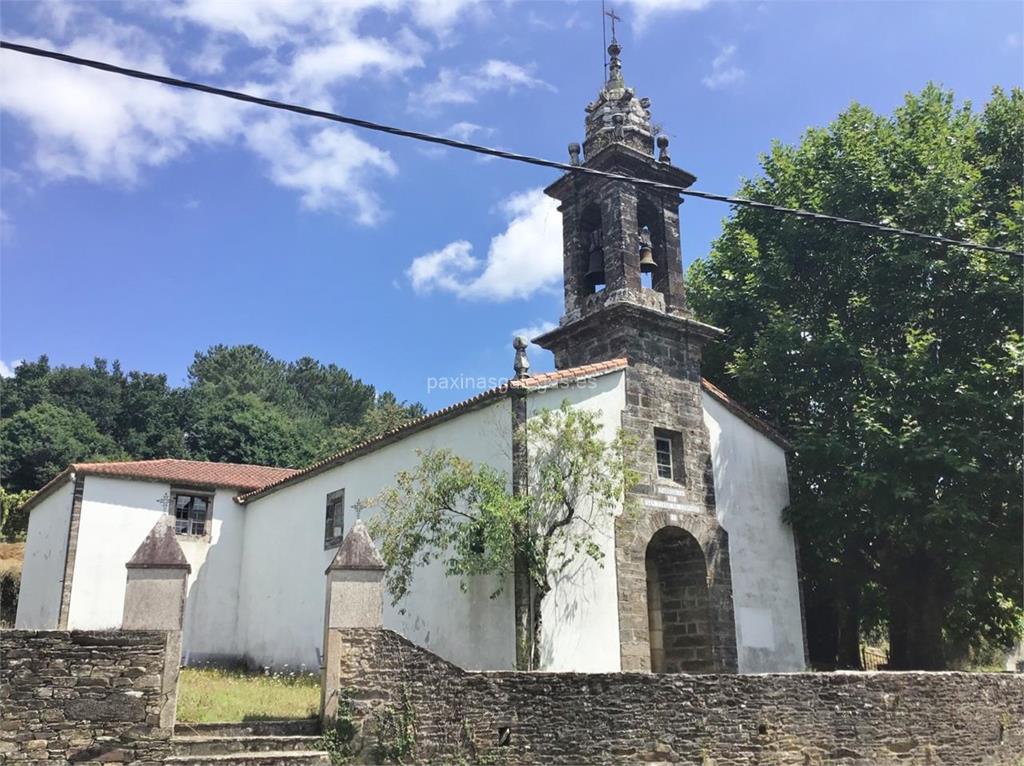 imagen principal Parroquia y Cementerio de San Tirso de Cornado