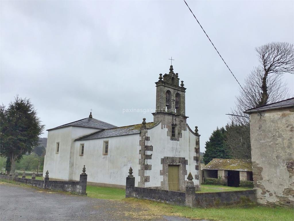 imagen principal Parroquia y Cementerio de San Vicente de A Regueira