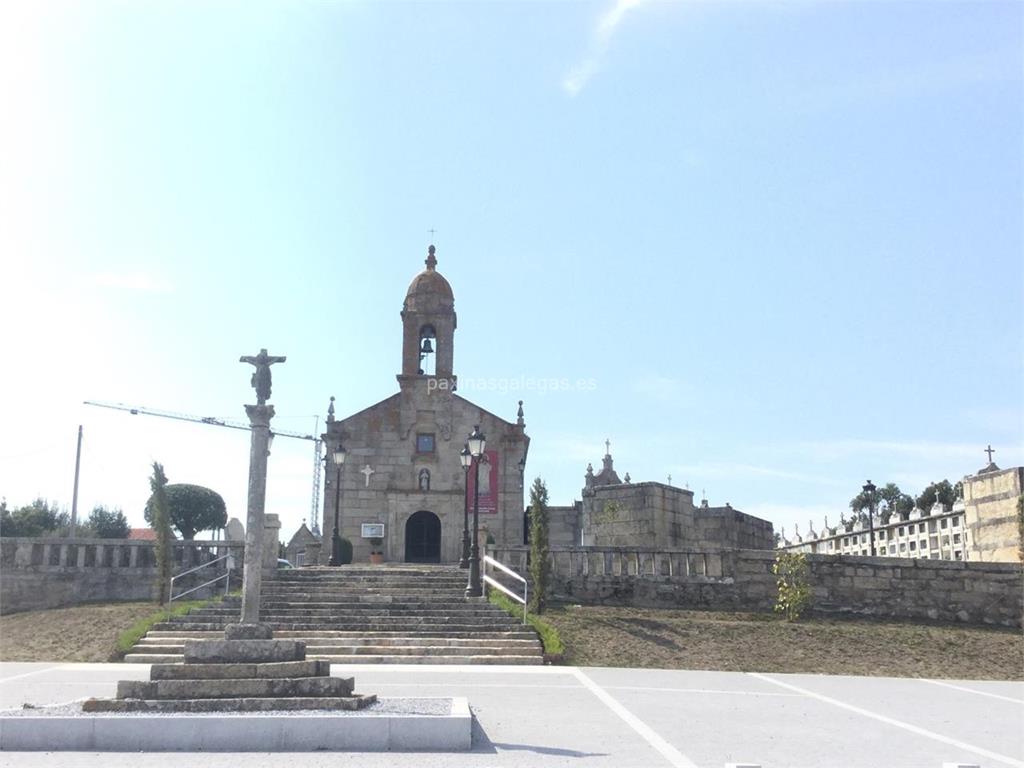 imagen principal Parroquia y Cementerio de San Vicente do Grove