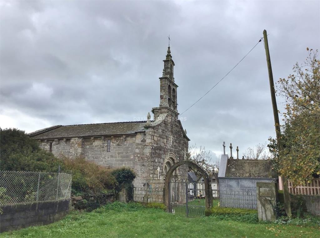 imagen principal Parroquia y Cementerio de San Vitorio de Ribas de Miño