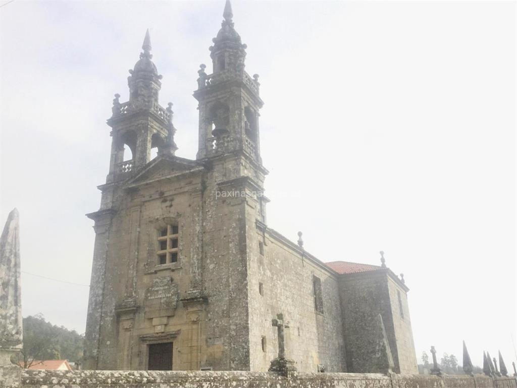 imagen principal Parroquia y Cementerio de San Xoán de Roo