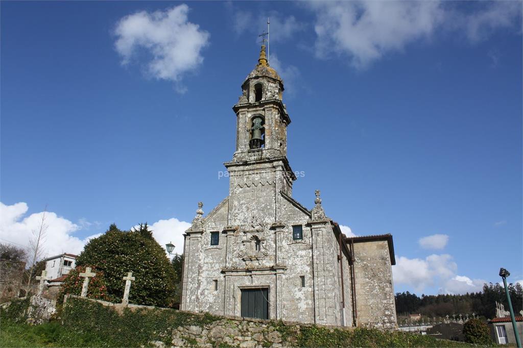 imagen principal Parroquia y Cementerio de San Xulián de Vea
