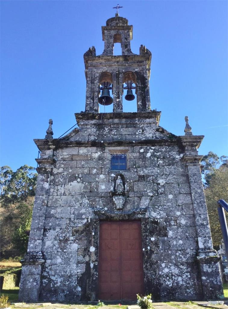 imagen principal Parroquia y Cementerio de Santa Baia de Castro