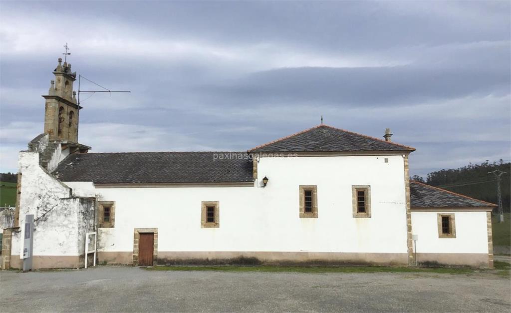 imagen principal Parroquia y Cementerio de Santa Cecilia de Valadouro