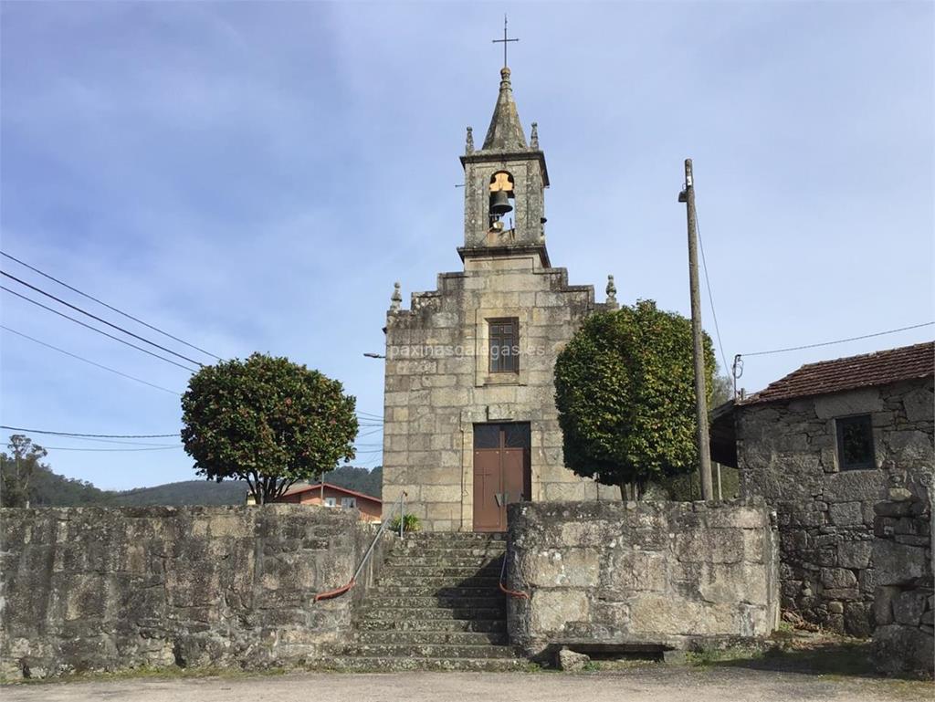 imagen principal Parroquia y Cementerio de Santa Cristina de Bugarín