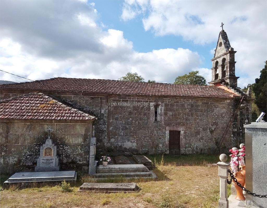 imagen principal Parroquia y Cementerio de Santa Juan de Garabelos